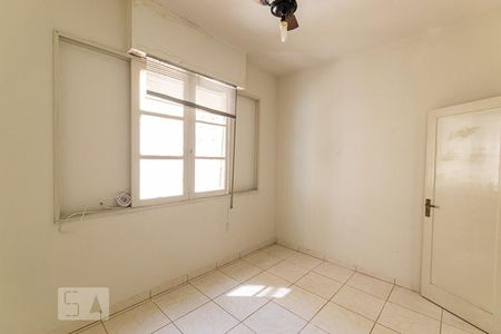 Sala/Quarto de kitnet/studio para alugar com 1 quarto, 30m² em Icaraí, Niterói