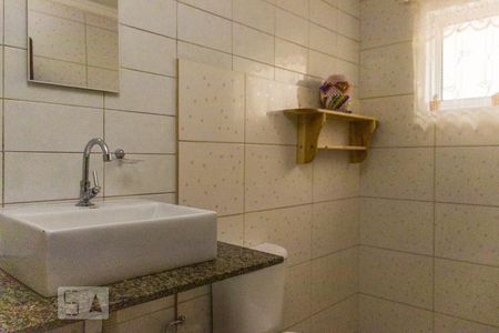 Casa à venda com 189m², 3 quartos e 2 vagasLavabo