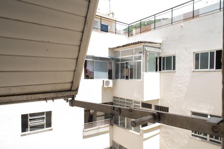 Apartamento à venda com 326m², 3 quartos e 2 vagasVista quarto 2