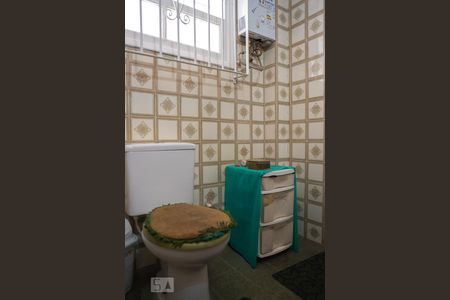 Apartamento à venda com 326m², 3 quartos e 2 vagasBanheiro social