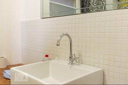 Apartamento à venda com 65m², 2 quartos e sem vagaBanheiro - Torneira