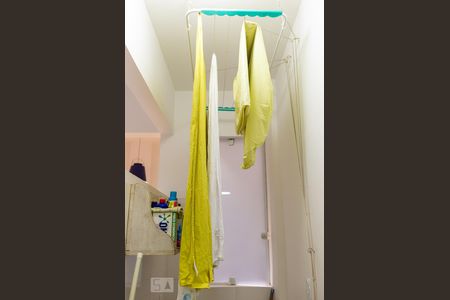 Apartamento à venda com 65m², 2 quartos e sem vagaÁrea de Serviço