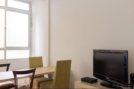 Sala de apartamento à venda com 2 quartos, 65m² em Liberdade, São Paulo