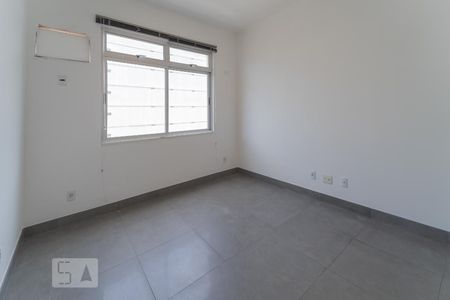 Quarto 1 de apartamento para alugar com 2 quartos, 80m² em Botafogo, Rio de Janeiro