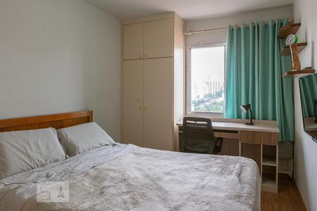 Quarto de apartamento à venda com 1 quarto, 53m² em Vila Anglo Brasileira, São Paulo