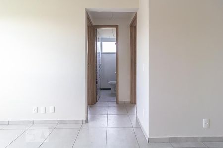 Corredor de apartamento à venda com 2 quartos, 49m² em Tanque, Rio de Janeiro