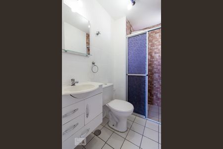 Apartamento à venda com 75m², 3 quartos e 1 vaga Apartamento à venda com 75m², 3 quartos e 1 vagaBanheiro