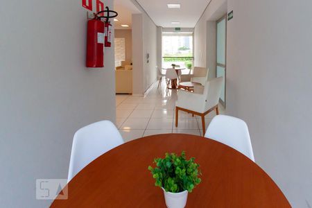 Apartamento à venda com 75m², 3 quartos e 1 vaga Apartamento à venda com 75m², 3 quartos e 1 vagaÁrea comum