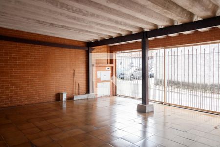 Casa à venda com 190m², 3 quartos e 4 vagasGaragem