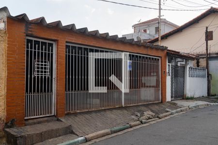 Casa à venda com 190m², 3 quartos e 4 vagasFachada