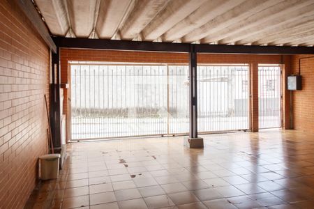 Casa à venda com 190m², 3 quartos e 4 vagasGaragem