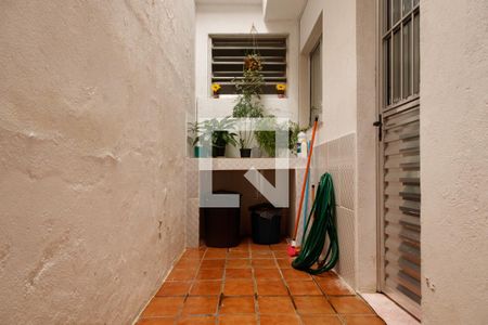 Casa à venda com 190m², 3 quartos e 4 vagasCorredor