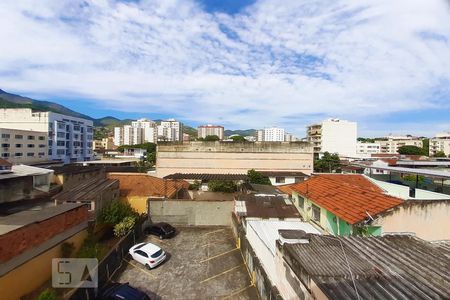 Vista de apartamento para alugar com 2 quartos, 50m² em Lins de Vasconcelos, Rio de Janeiro