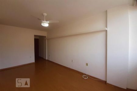Sala de apartamento para alugar com 2 quartos, 50m² em Lins de Vasconcelos, Rio de Janeiro