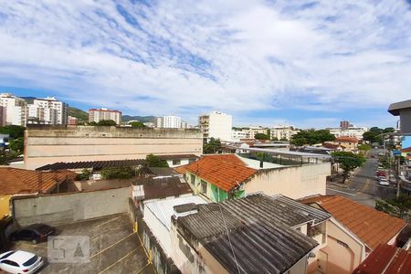 Vista de apartamento para alugar com 2 quartos, 50m² em Lins de Vasconcelos, Rio de Janeiro