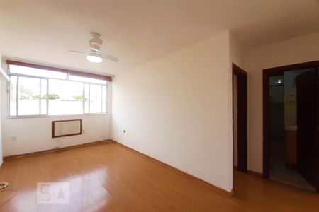Apartamento para alugar com 2 quartos, 50m² em Lins de Vasconcelos, Rio de Janeiro