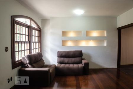 Sala 1 de casa à venda com 3 quartos, 318m² em Luxemburgo, Belo Horizonte