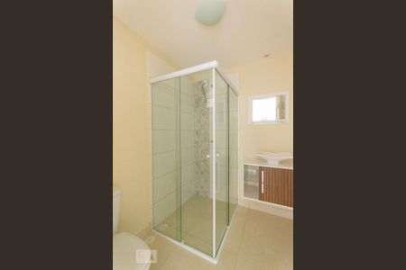 Banheiro de apartamento para alugar com 1 quarto, 31m² em Centro, Diadema