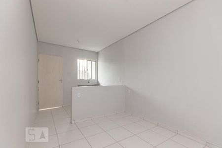 Quarto  de kitnet/studio para alugar com 1 quarto, 23m² em Vila Tolstoi, São Paulo