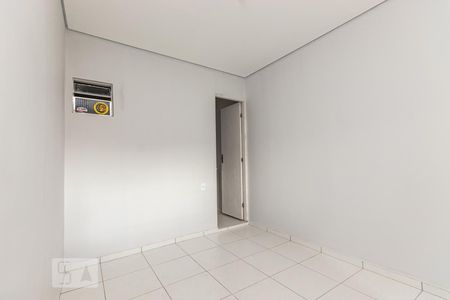 Quarto  de kitnet/studio para alugar com 1 quarto, 23m² em Vila Tolstoi, São Paulo