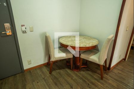 Sala de kitnet/studio para alugar com 1 quarto, 48m² em Consolação, São Paulo