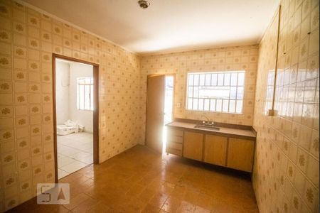 Casa à venda com 400m², 2 quartos e 3 vagasEdícula