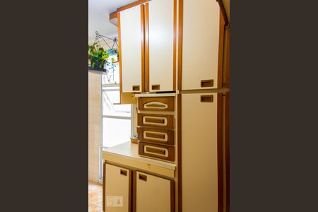 Apartamento à venda com 100m², 3 quartos e 2 vagasArmário