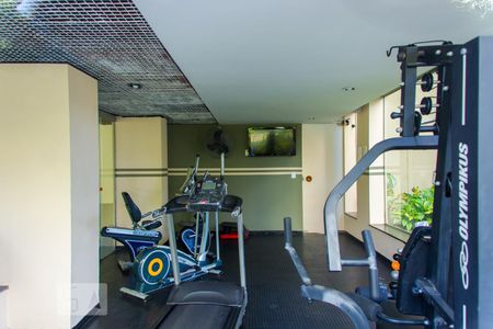 Apartamento à venda com 100m², 3 quartos e 2 vagasÁrea comum - Academia