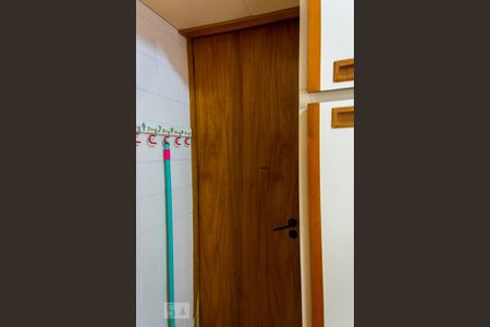 Apartamento à venda com 100m², 3 quartos e 2 vagasBanheiro de Serviço