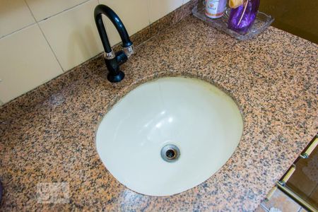 Apartamento à venda com 100m², 3 quartos e 2 vagasPia