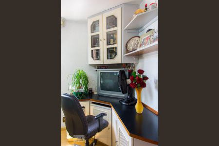 Apartamento à venda com 100m², 3 quartos e 2 vagasQuarto 2