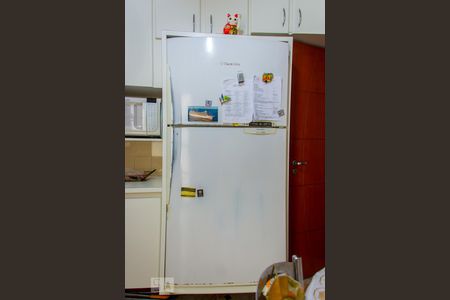 Apartamento à venda com 100m², 3 quartos e 2 vagasGeladeira