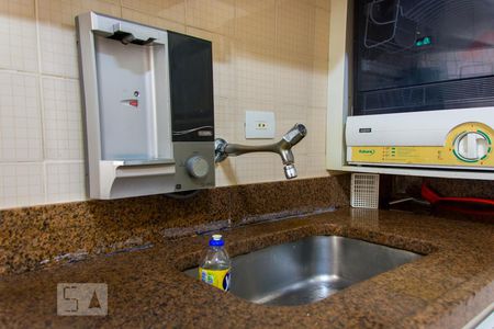 Apartamento à venda com 100m², 3 quartos e 2 vagasCozinha - Torneira