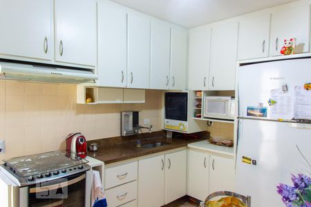 Apartamento à venda com 100m², 3 quartos e 2 vagasCozinha