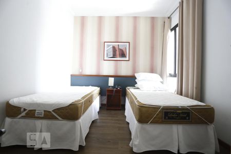 Quarto de kitnet/studio para alugar com 1 quarto, 48m² em Consolação, São Paulo