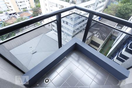 Varanda de kitnet/studio para alugar com 1 quarto, 48m² em Consolação, São Paulo