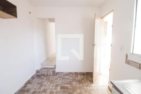 Sala/Cozinha de casa para alugar com 1 quarto, 40m² em Vila Dom Pedro Ii, São Paulo