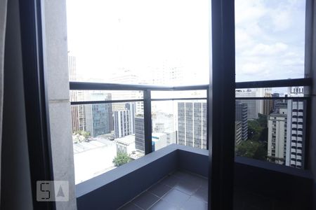 Varanda de kitnet/studio para alugar com 1 quarto, 48m² em Consolação, São Paulo