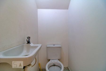 Casa à venda com 119m², 3 quartos e 2 vagasLavabo
