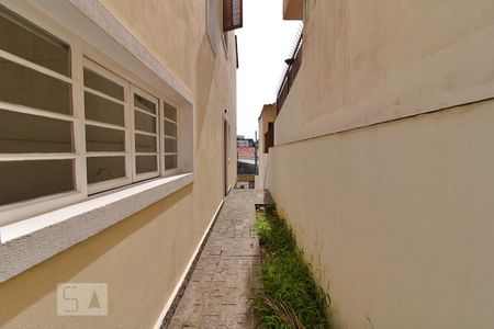 Casa à venda com 119m², 3 quartos e 2 vagasCorredor Lateral