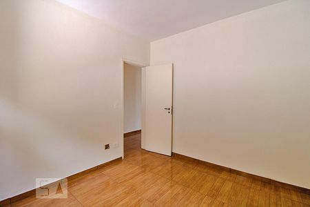 Casa à venda com 119m², 3 quartos e 2 vagasQuarto 3