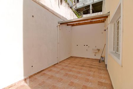 Casa à venda com 119m², 3 quartos e 2 vagasÁrea Externa