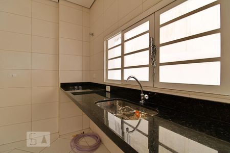 Casa à venda com 119m², 3 quartos e 2 vagasCozinha