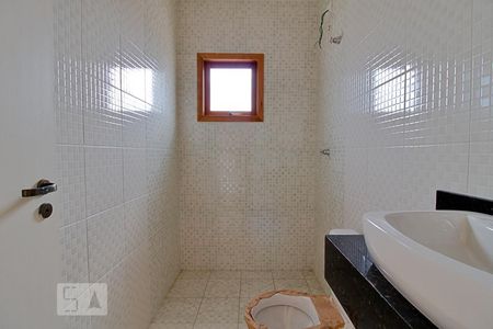 Casa à venda com 119m², 3 quartos e 2 vagasBanheiro da Suíte