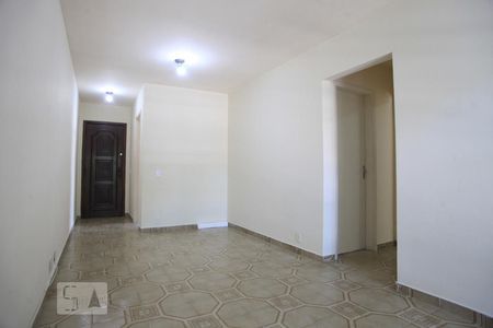 Sala de apartamento para alugar com 2 quartos, 60m² em Pechincha, Rio de Janeiro