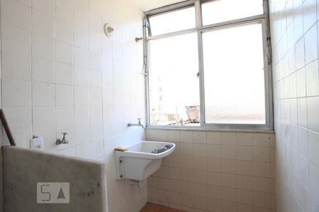 Apartamento para alugar com 60m², 2 quartos e 1 vagaÁrea de Serviço