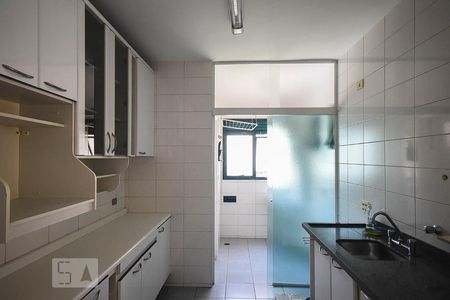 Apartamento à venda com 74m², 3 quartos e 2 vagas Apartamento à venda com 74m², 3 quartos e 2 vagasCozinha