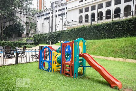 Apartamento à venda com 74m², 3 quartos e 2 vagas Apartamento à venda com 74m², 3 quartos e 2 vagasPlayground