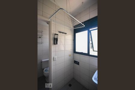 Apartamento à venda com 74m², 3 quartos e 2 vagas Apartamento à venda com 74m², 3 quartos e 2 vagasÁrea de serviço
