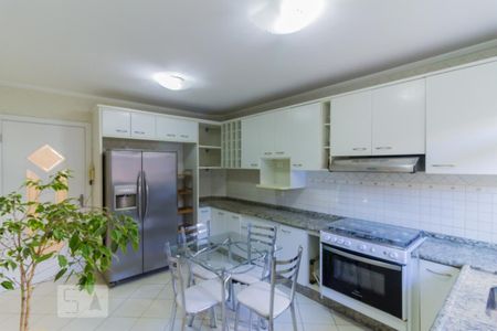 Cozinha de casa para alugar com 4 quartos, 180m² em Parque Renato Maia, Guarulhos